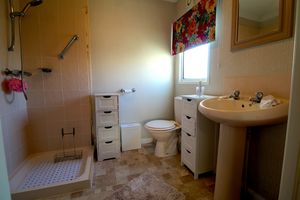 En-Suite- click for photo gallery